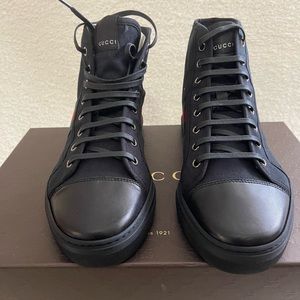 Gucci canvas Nero with green and red web